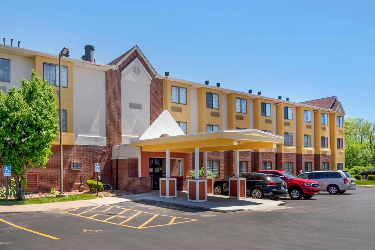 Quality Inn Overland Park Kansas City Exterior photo